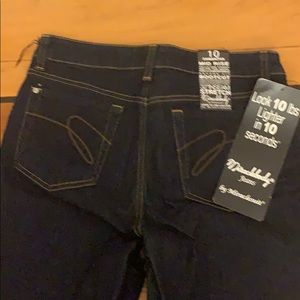 Size 10 dark jeans NWT miraclebody